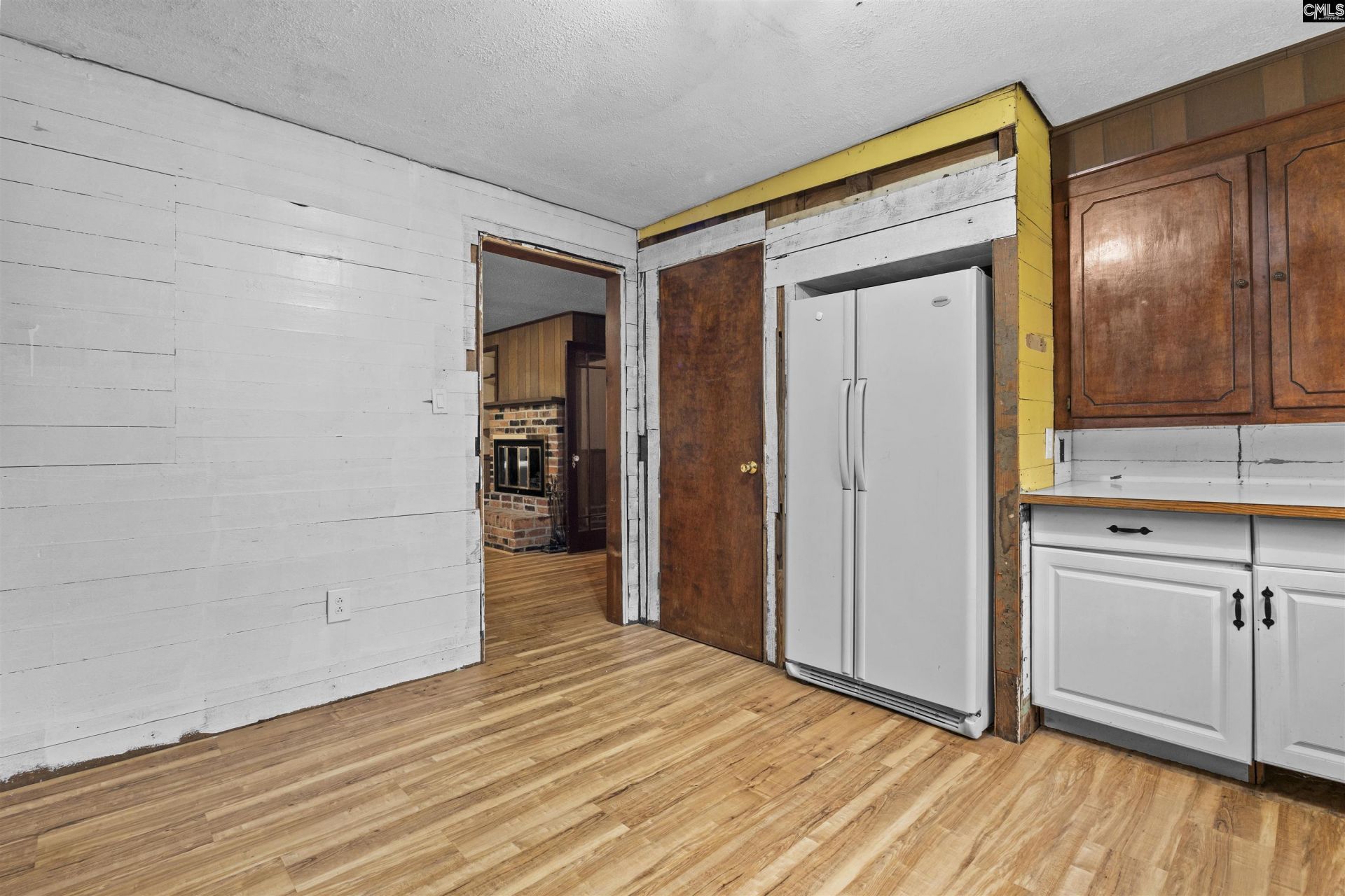 1941 Cedar Springs Road Photo 12