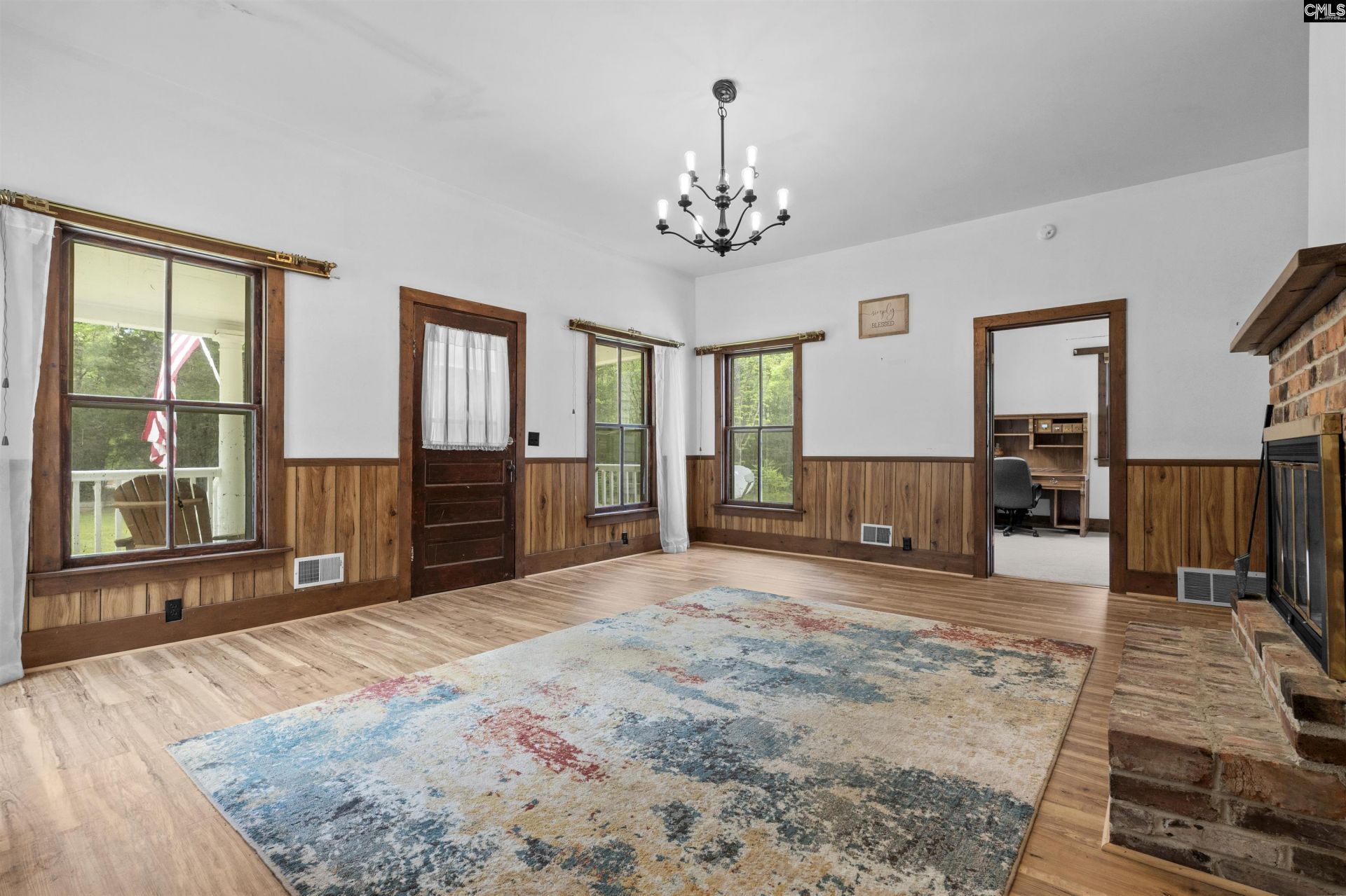 1941 Cedar Springs Road Photo 6