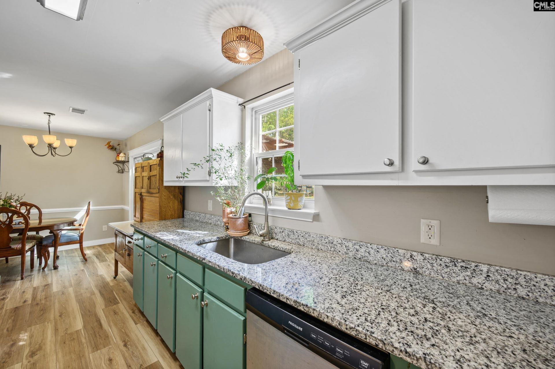 908 Watts Hill Road  Photo 13