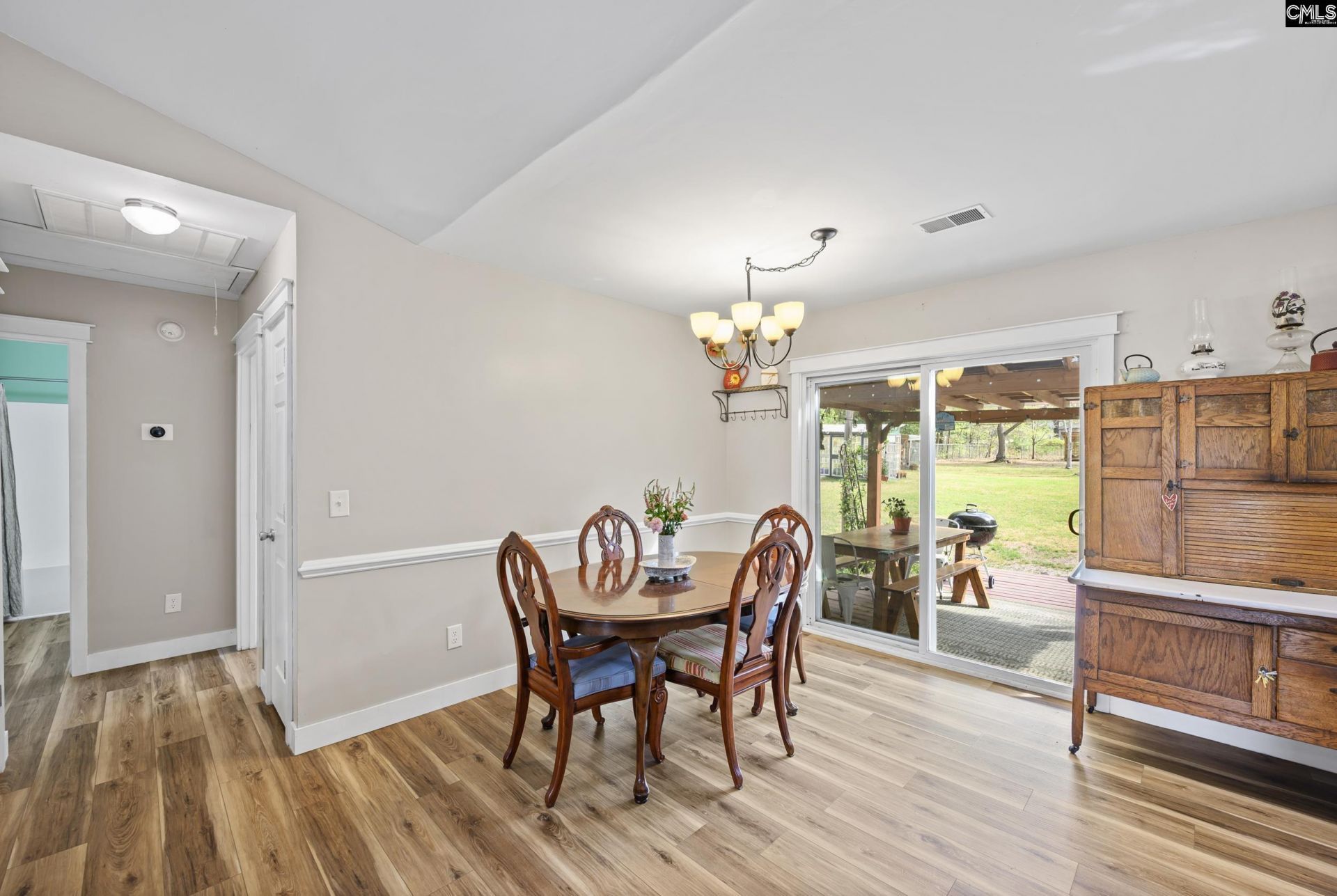 908 Watts Hill Road  Photo 9