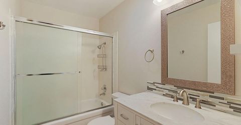 5045 Village Oaks Dr, Rocklin, CA 95677 Photo