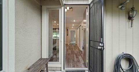 5045 Village Oaks Dr, Rocklin, CA 95677 Photo