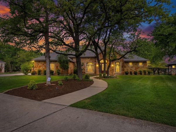 404 Ten Oaks DR, Georgetown, TX 78633