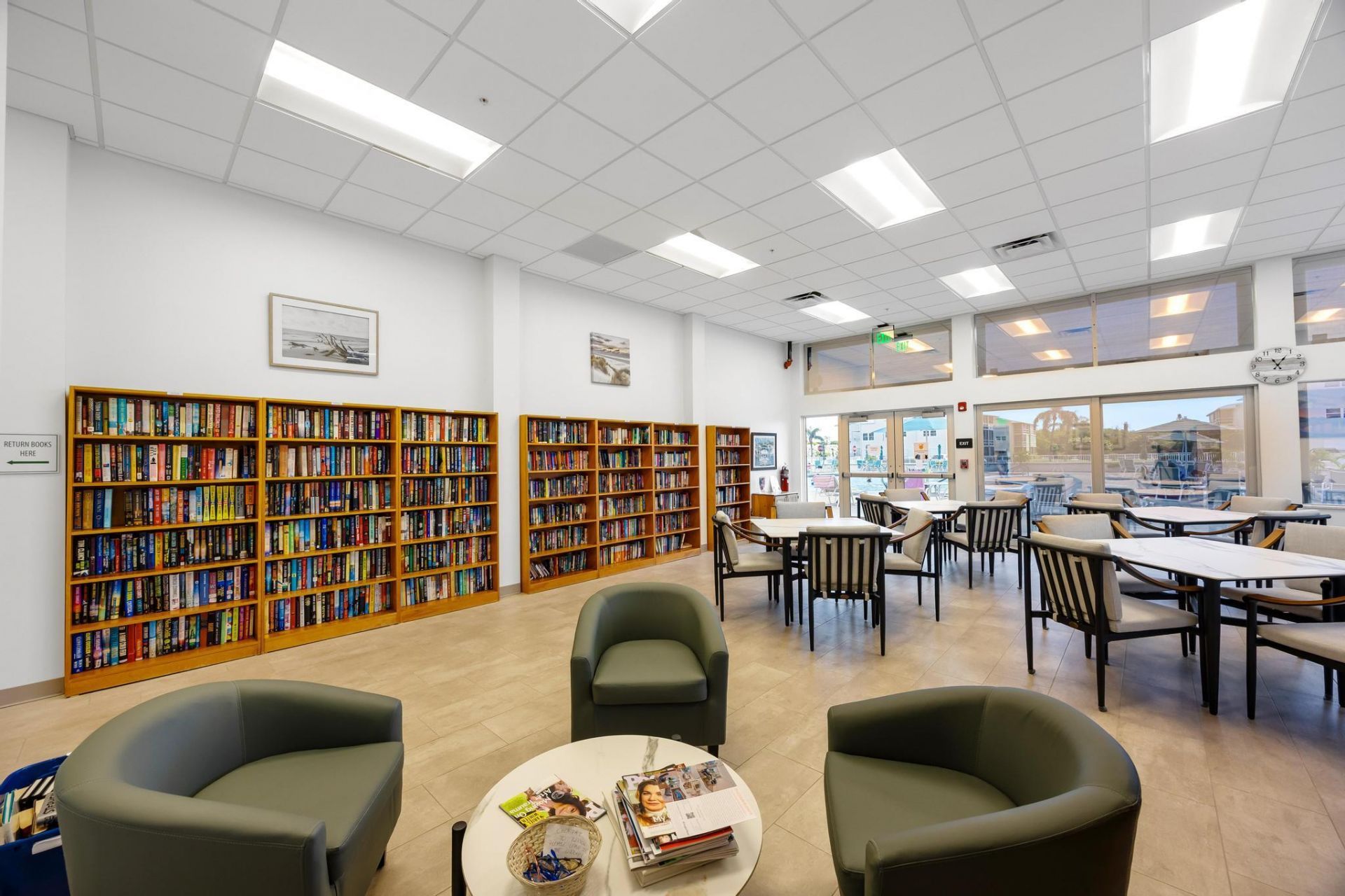 480 Horizons W, Unit 207, Boynton Beach, FL 33435 Photo