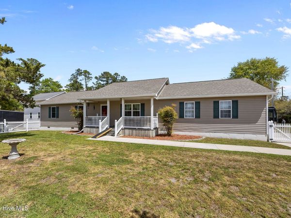 722 Chatham Street, Newport, NC 28570