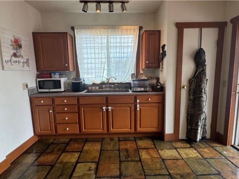 417 2nd Street NE, New Philadelphia, OH 44663 Photo 10