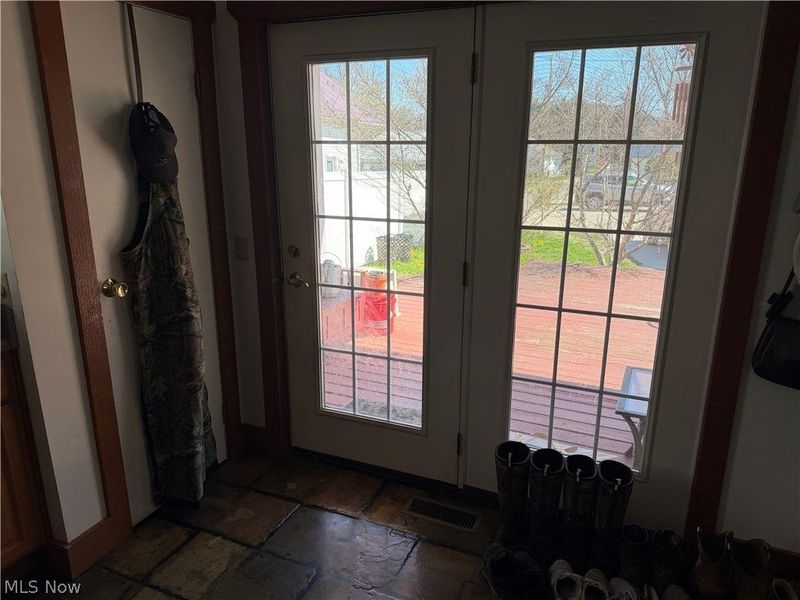 417 2nd Street NE, New Philadelphia, OH 44663 Photo 11