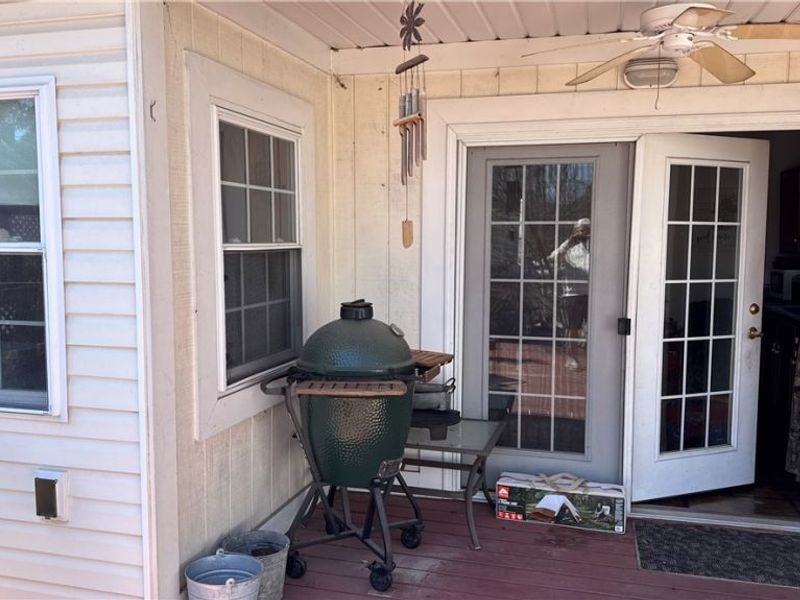 417 2nd Street NE, New Philadelphia, OH 44663 Photo 3