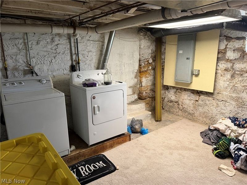 417 2nd Street NE, New Philadelphia, OH 44663 Photo 32