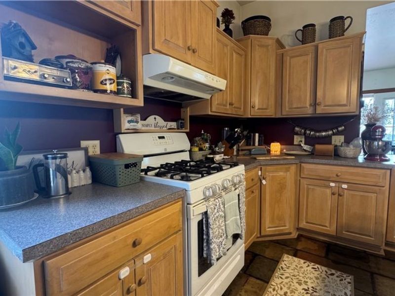 417 2nd Street NE, New Philadelphia, OH 44663 Photo 7