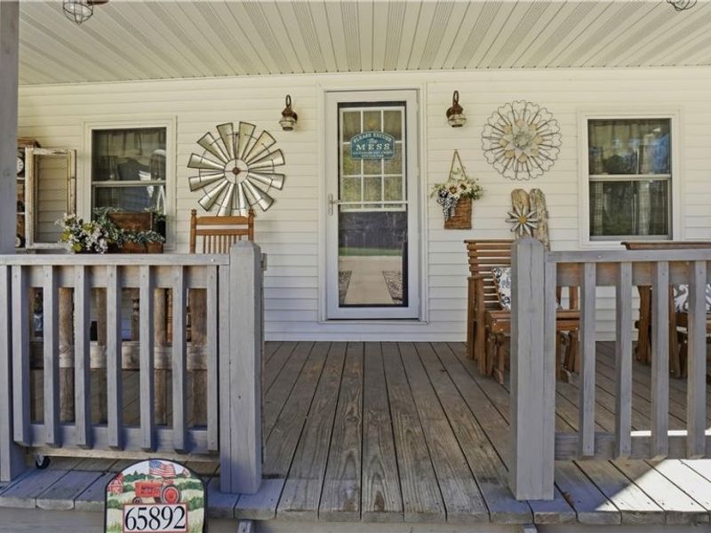 65892 Endley Road, Cambridge, OH 43725 Photo 10