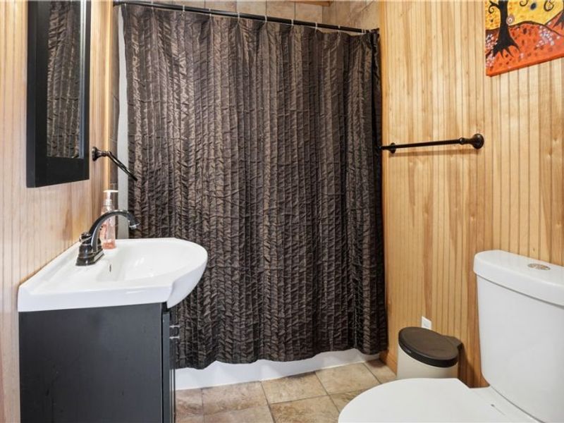 65892 Endley Road, Cambridge, OH 43725 Photo 27