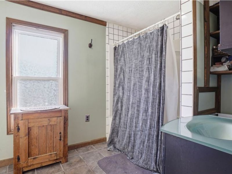 65892 Endley Road, Cambridge, OH 43725 Photo 35