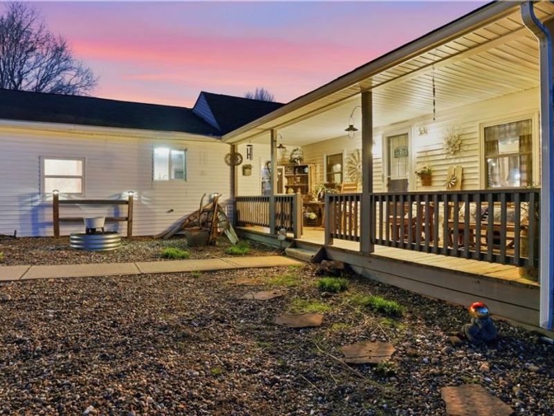 65892 Endley Road, Cambridge, OH 43725 Photo 4