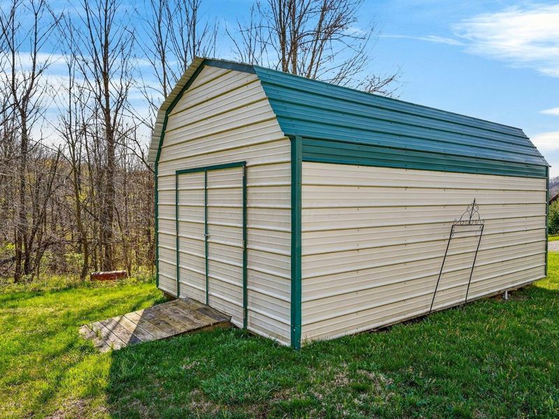 2406 Chapel Creek Road , Chillicothe, OH 45601 Photo 42