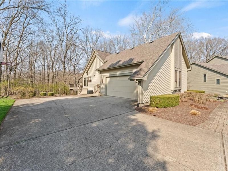 8289 Rhine Way, Centerville, OH 45458 Photo 18