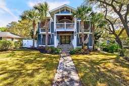 302 65th Ave. N photo 4