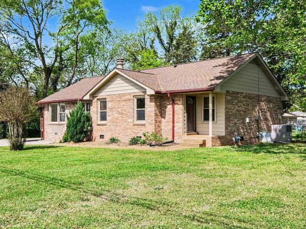 815 Stonebrook Blvd , Nolensville, TN 37135