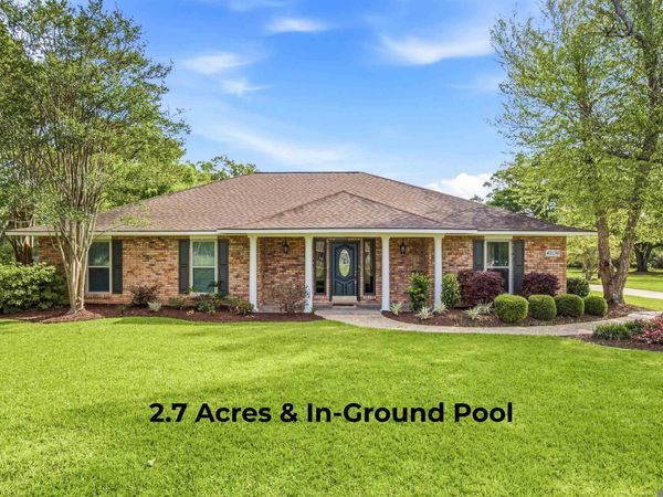 42136 Jamie Rd, Prairieville, LA 70769