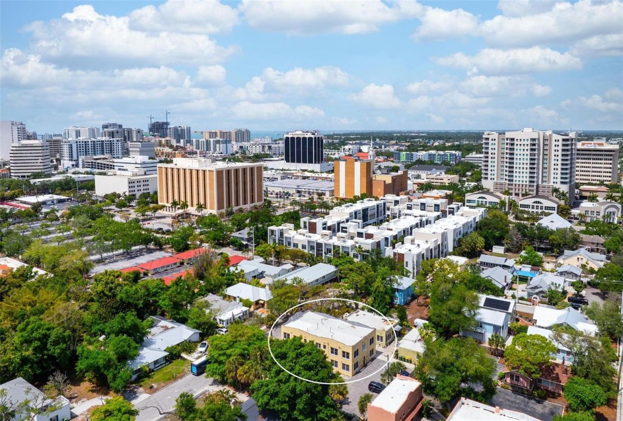 325 Ohio Place, Unit 3, Sarasota, FL 34236 Photo