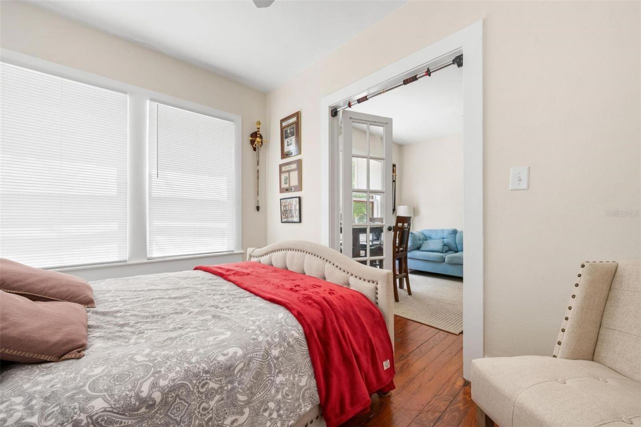 325 Ohio Place, Unit 3, Sarasota, FL 34236 Photo