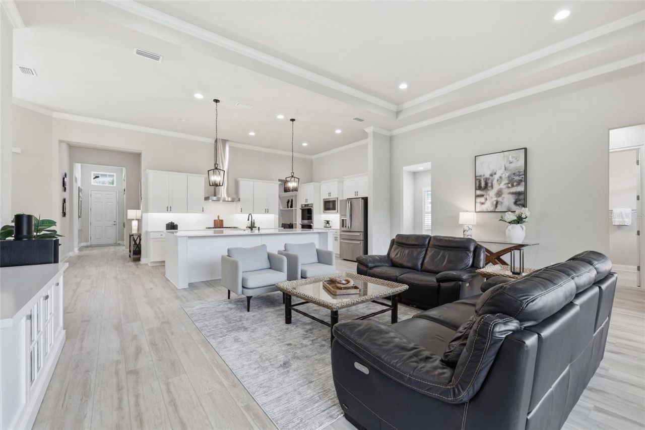 10776 SW 36th Place , Gainesville, FL 32608 Photo