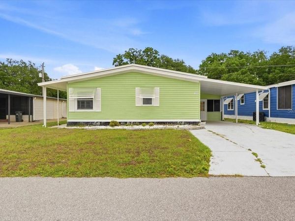 1798 FOX HILL DRIVE , LAKELAND, FL 33810