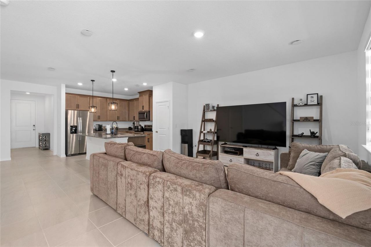 655 Clark Street, Oviedo, FL 32765 Photo