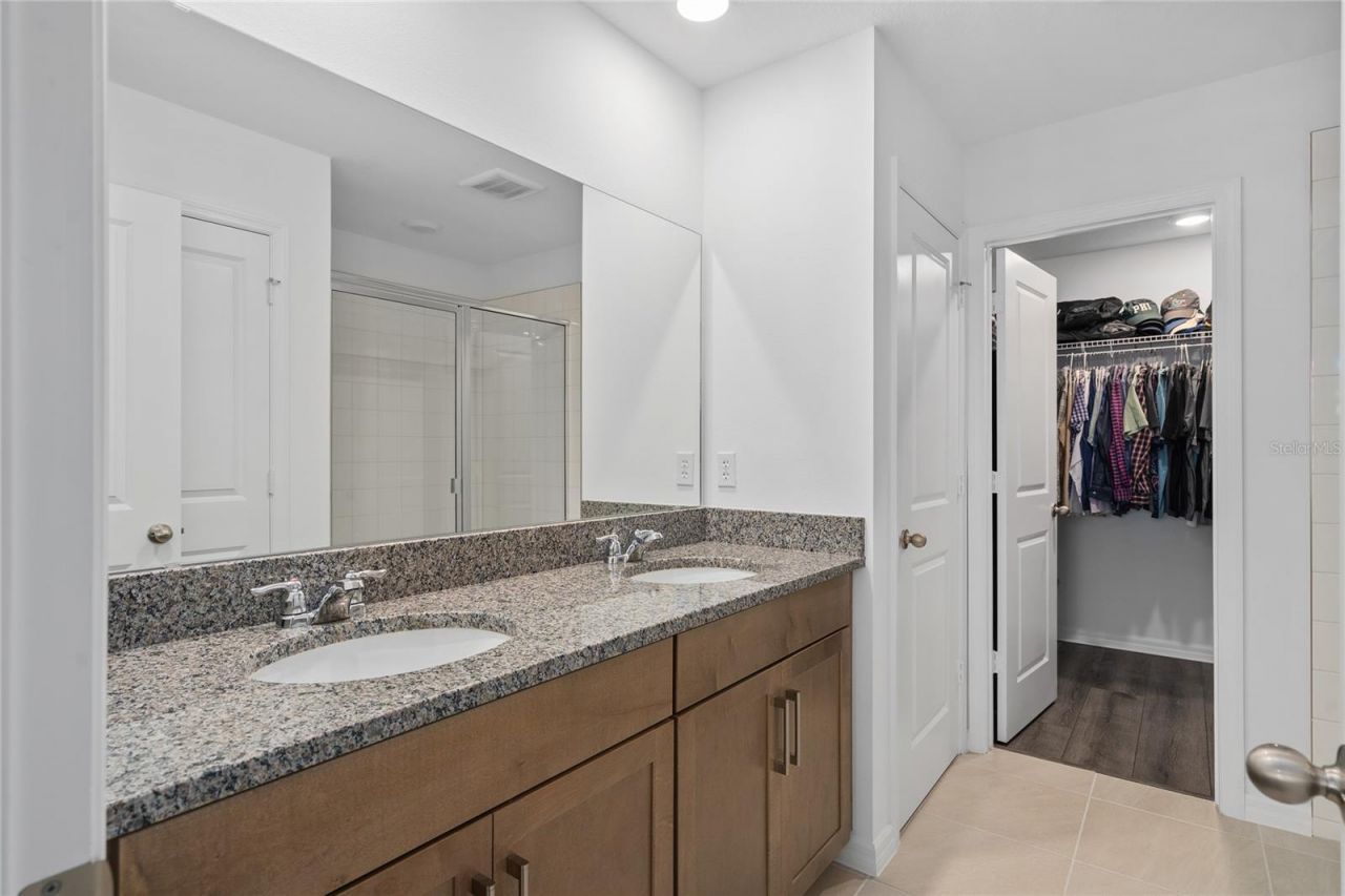 655 Clark Street, Oviedo, FL 32765 Photo