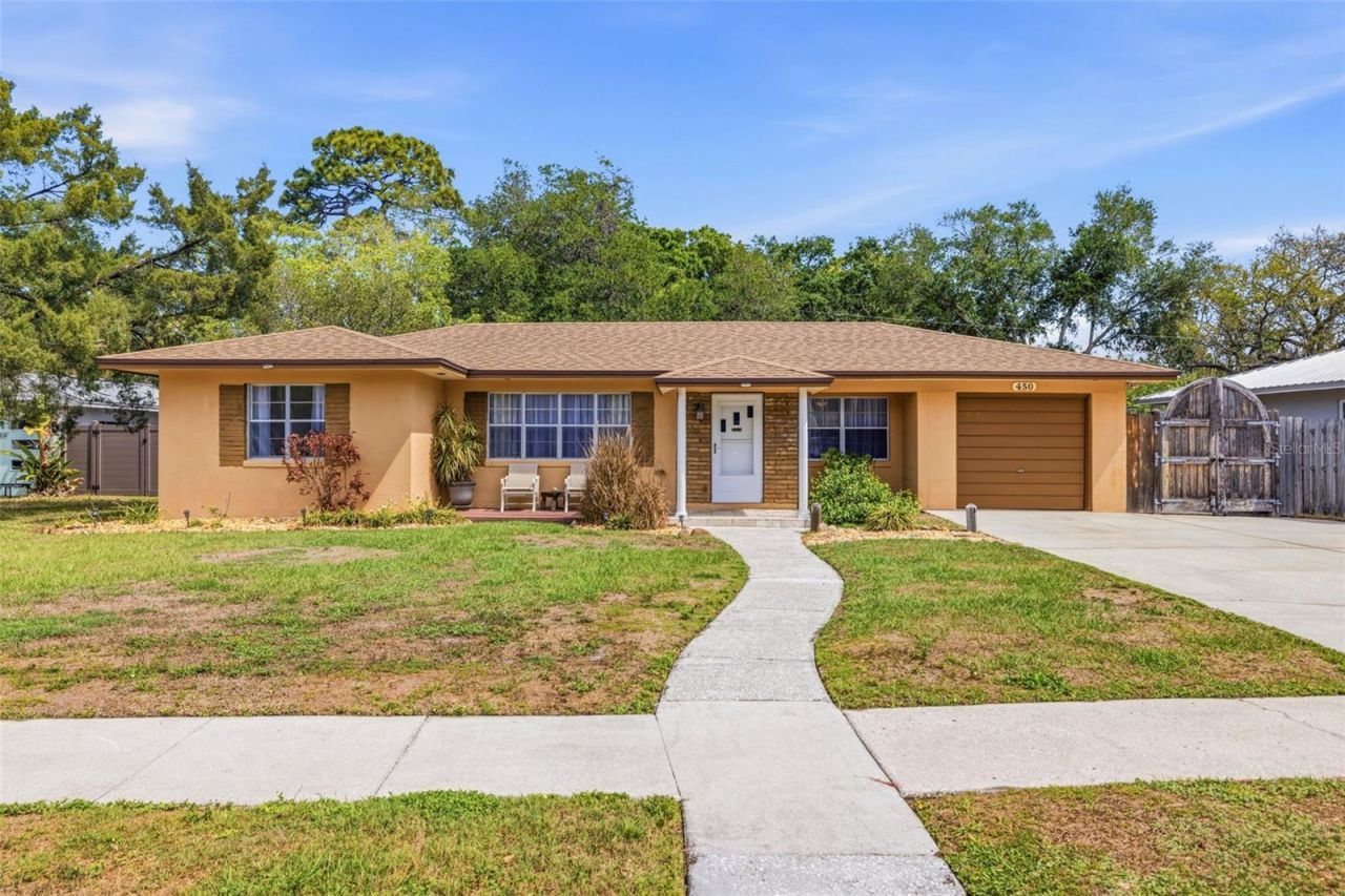 450 San Salvador Drive, Dunedin, FL 34698 Main Photo