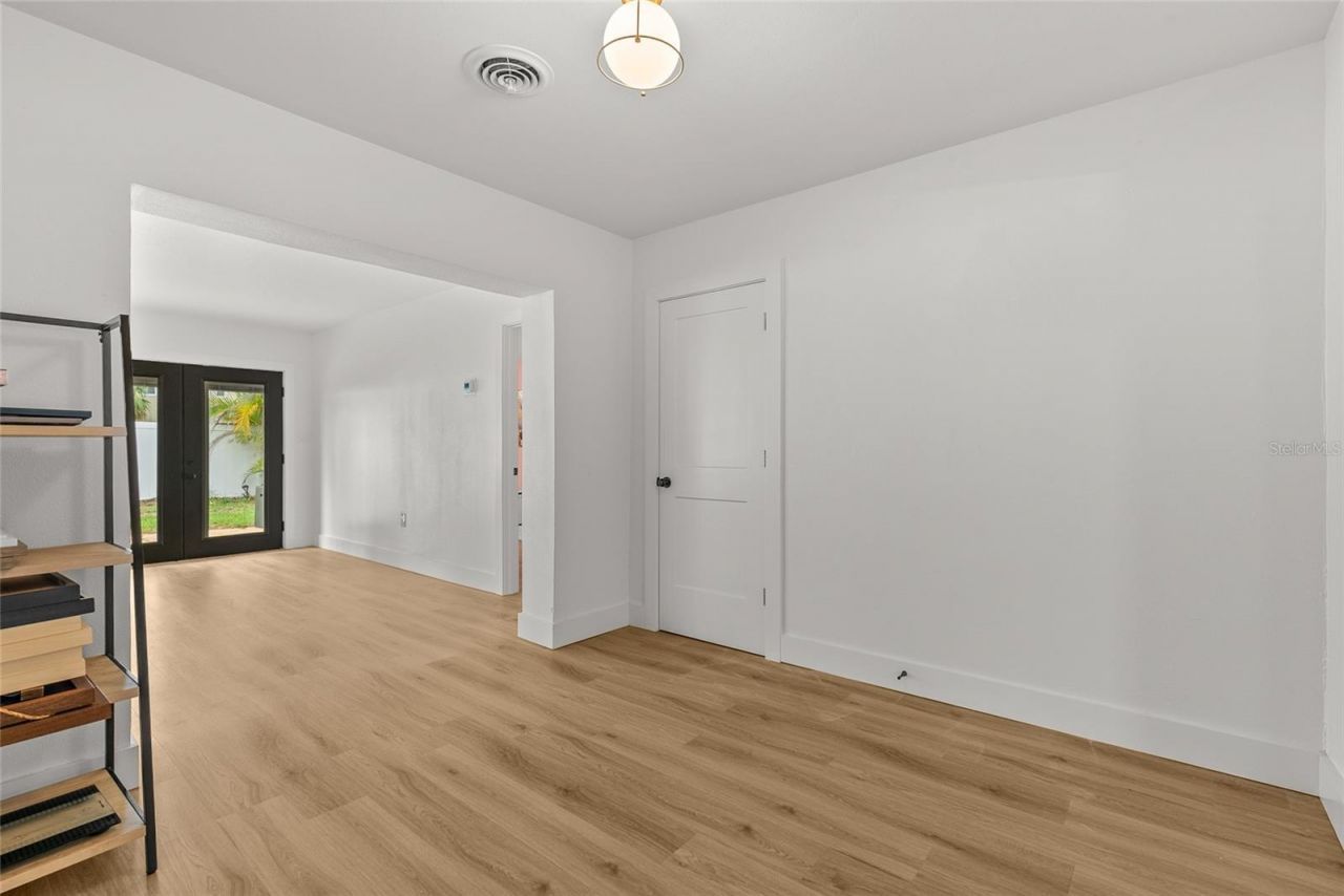 2004 Virginia Drive, Bradenton, FL 34205 Photo