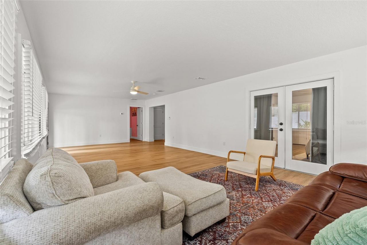 2004 Virginia Drive, Bradenton, FL 34205 Photo