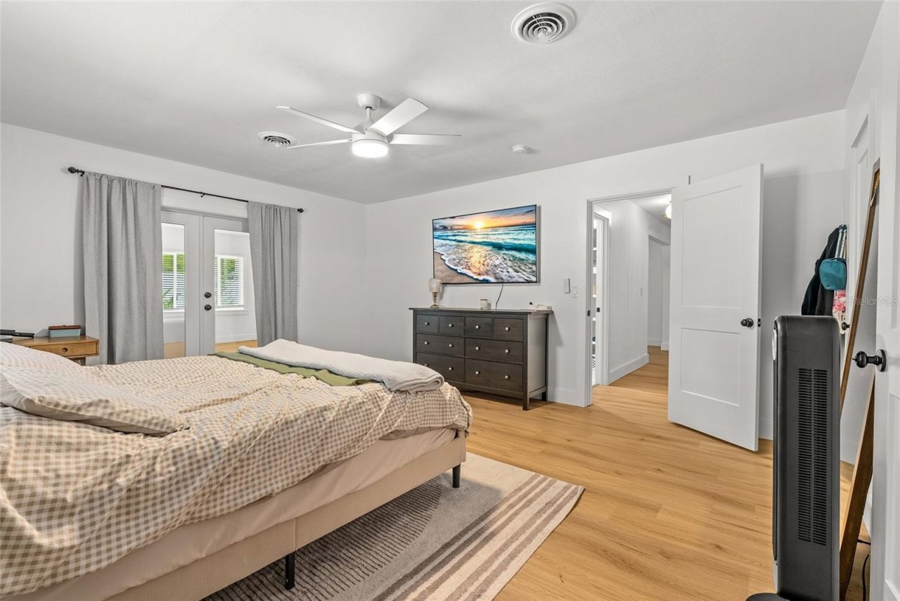 2004 Virginia Drive, Bradenton, FL 34205 Photo