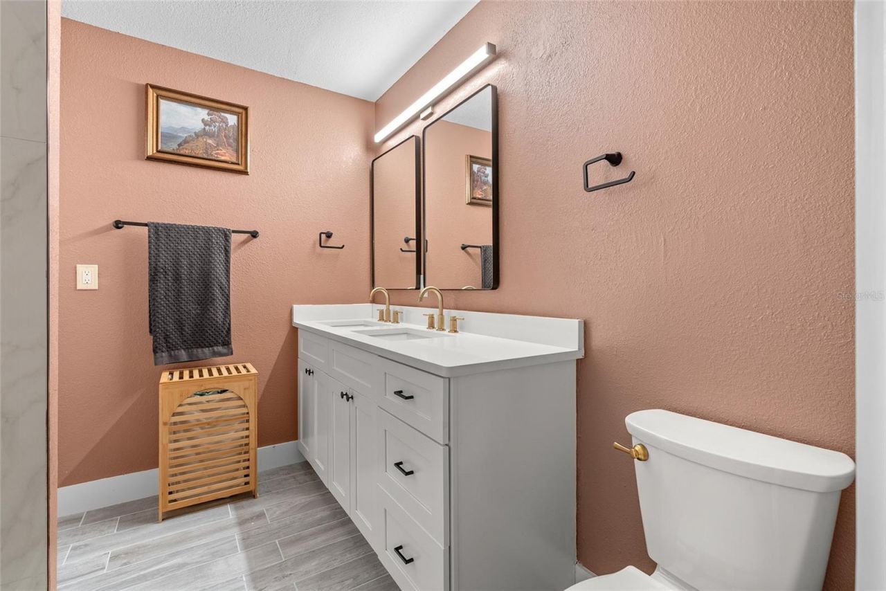 2004 Virginia Drive, Bradenton, FL 34205 Photo