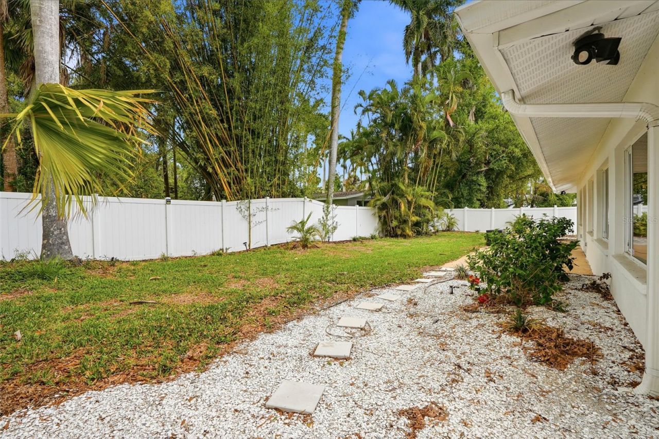 2004 Virginia Drive, Bradenton, FL 34205 Photo