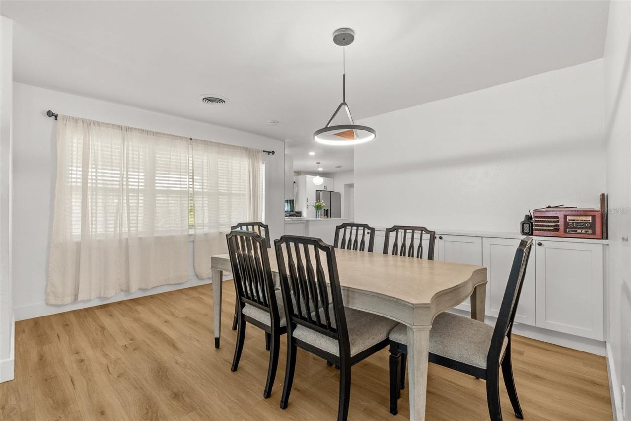 2004 Virginia Drive, Bradenton, FL 34205 Photo