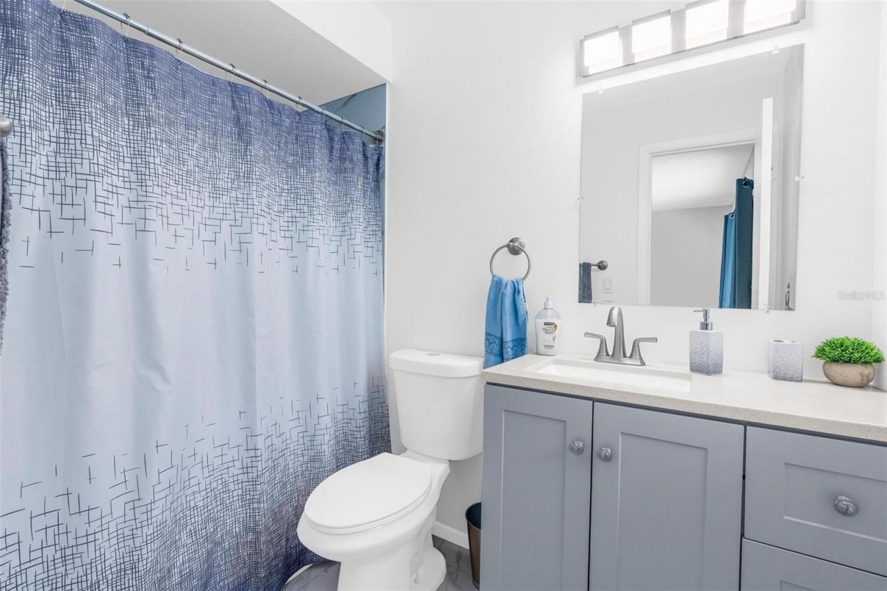 805 E 11th Avenue, New Smyrna Beach, FL 32169 Photo