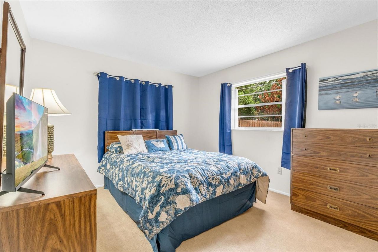 805 E 11th Avenue, New Smyrna Beach, FL 32169 Photo