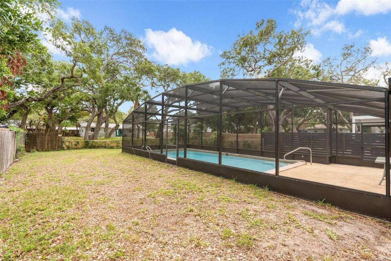 805 E 11th Avenue, New Smyrna Beach, FL 32169 Photo