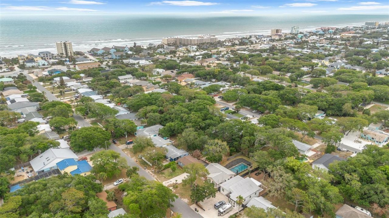 805 E 11th Avenue, New Smyrna Beach, FL 32169 Photo