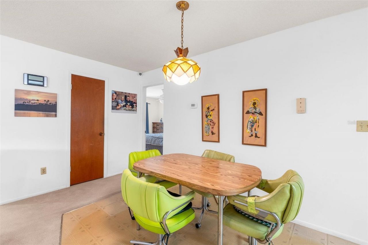 805 E 11th Avenue, New Smyrna Beach, FL 32169 Photo