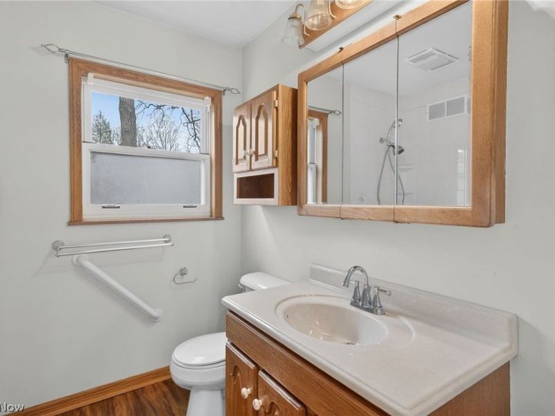 856 E Highland Avenue, Wooster, OH 44691 Photo 13