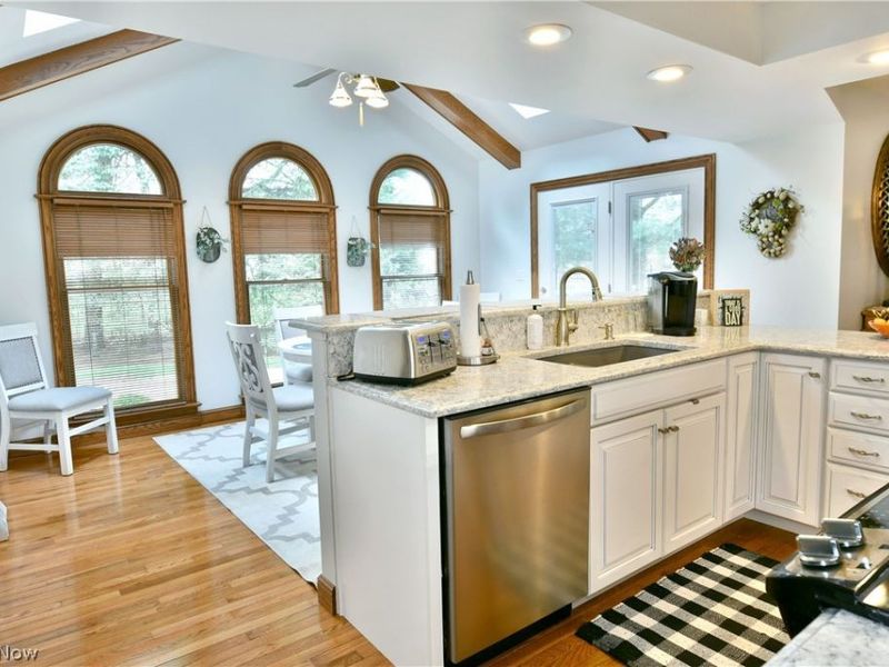8965 South Street SE, Warren, OH 44484 Photo 12