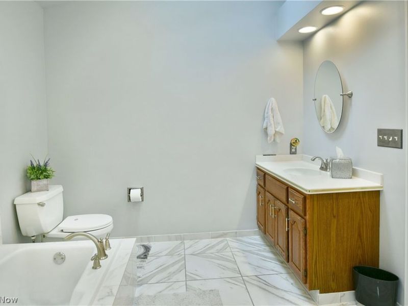 8965 South Street SE, Warren, OH 44484 Photo 29