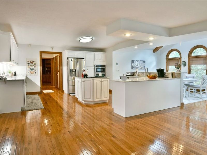 8965 South Street SE, Warren, OH 44484 Photo 6