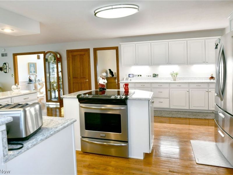 8965 South Street SE, Warren, OH 44484 Photo 8