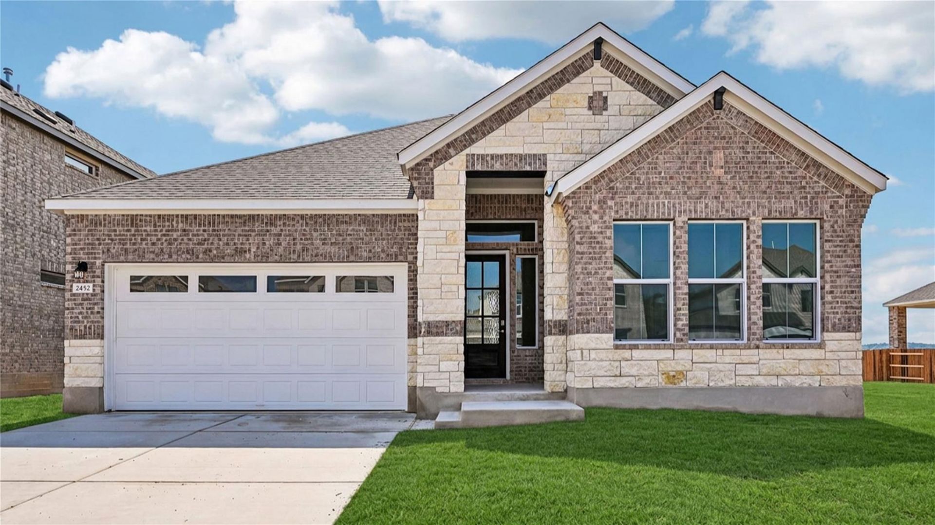 2452 Tumbleweed Bnd, Leander, TX 78641 Main Photo