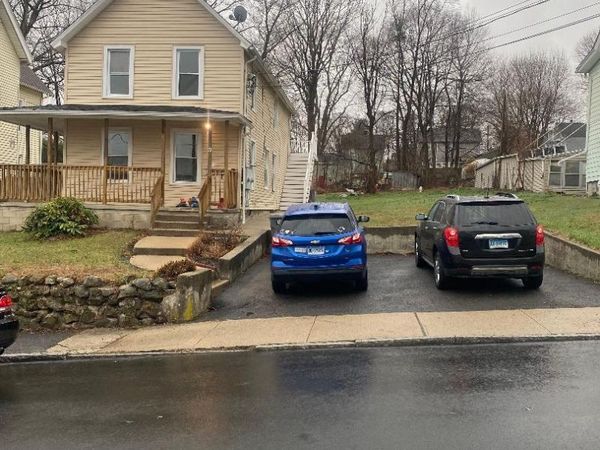 72 Walnut , Naugatuck, CT 06770