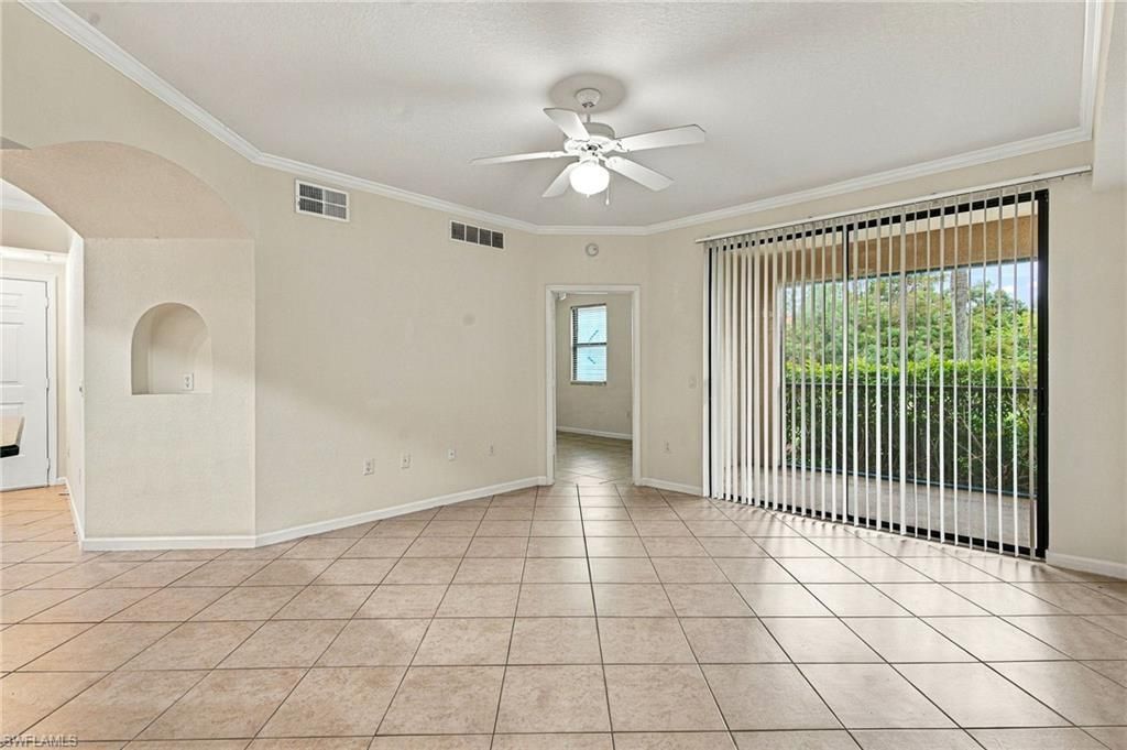 13010 Positano Cir, Unit 108, Naples, FL 34105 Photo