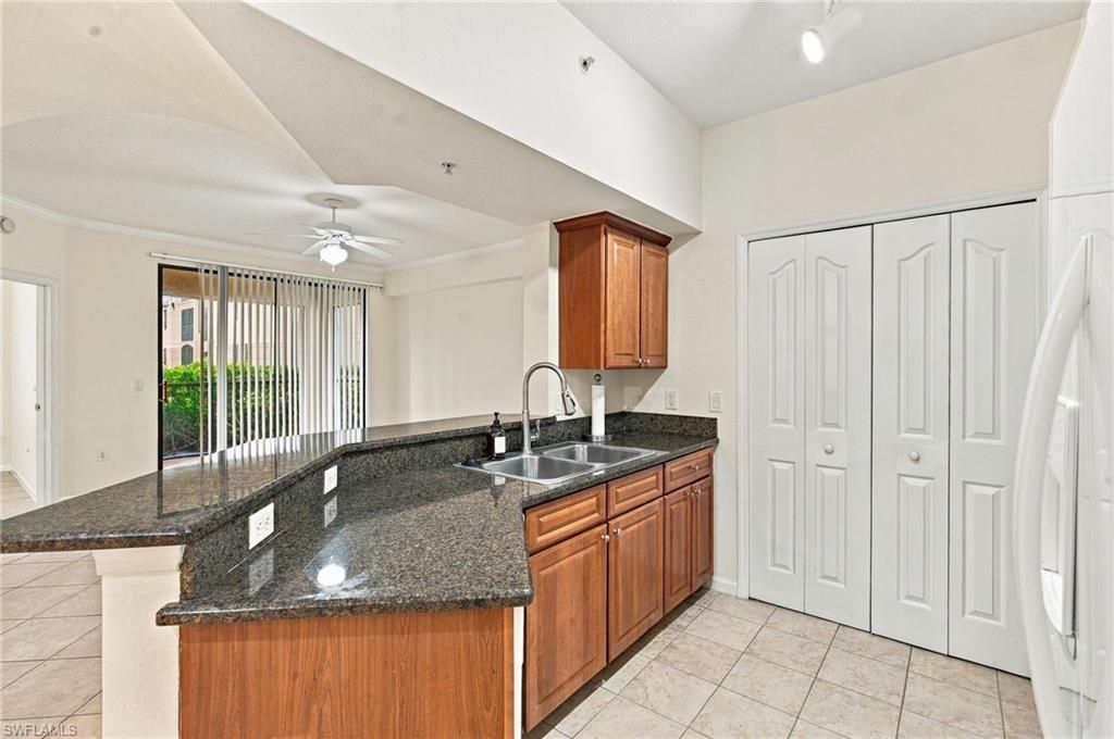 13010 Positano Cir, Unit 108, Naples, FL 34105 Photo
